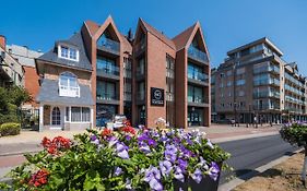 Belcasa Beach Suites & Lofts Aparthotel
